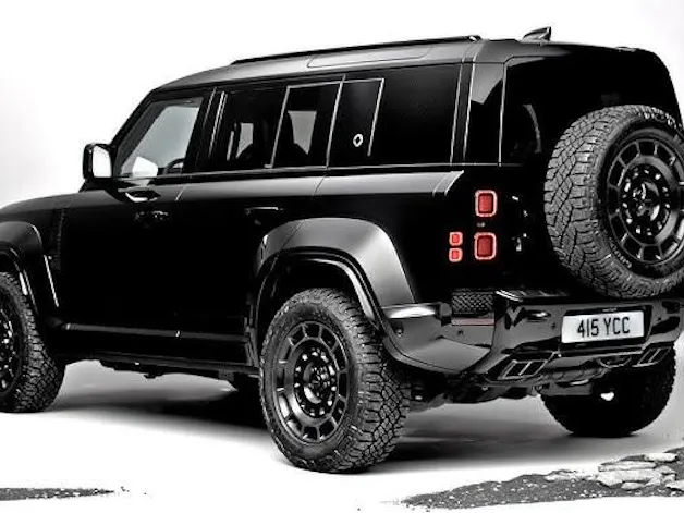 Land Rover Defender 110 4.4 V8 P635 Octa Black Ed.