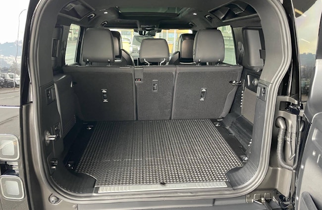 Vehicle image 19 Vehicle image 19