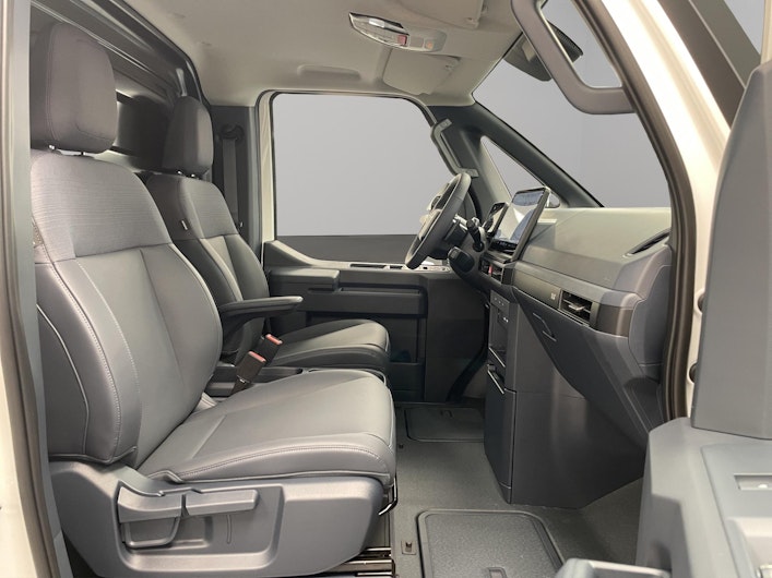 Vehicle image KIA PV5