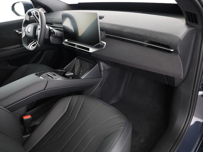 immagine del veicolo BMW iX3