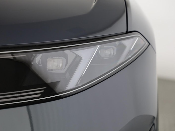 immagine del veicolo BMW iX3