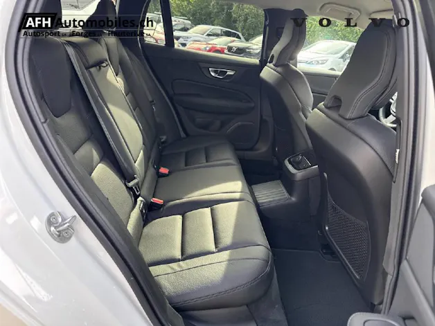 Volvo V60 2.0 T6 TE Plus Dark eAWD