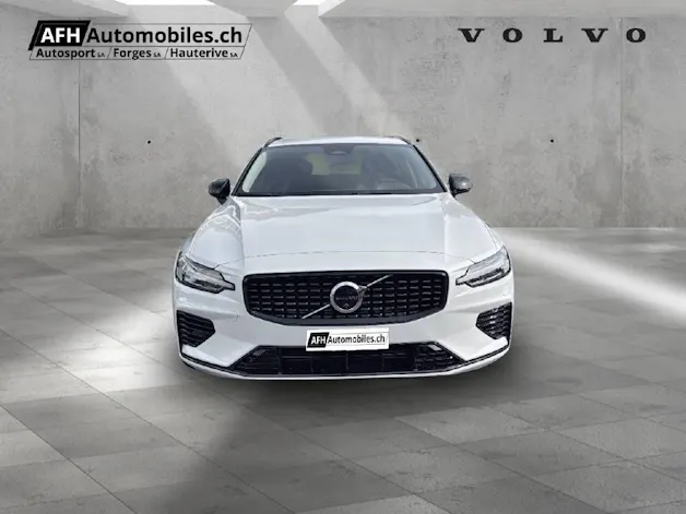 Volvo V60 2.0 T6 TE Plus Dark eAWD