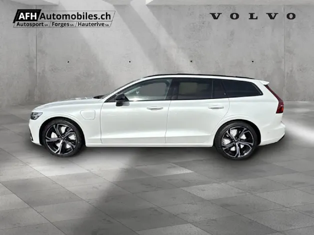 Volvo V60 2.0 T6 TE Plus Dark eAWD