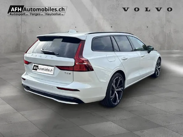 Volvo V60 2.0 T6 TE Plus Dark eAWD