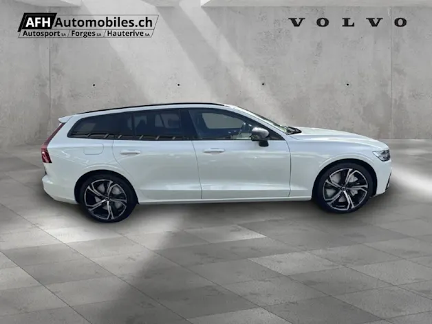 Volvo V60 2.0 T6 TE Plus Dark eAWD