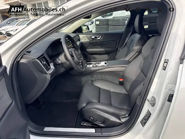 Volvo V60 2.0 T6 TE Plus Dark eAWD