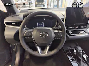Toyota Corolla Cross 2.0 HSD Trend AWD