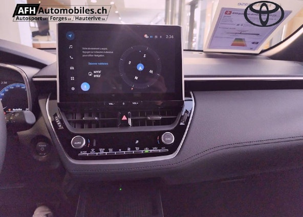 Vehicle image 12 Vehicle image 12