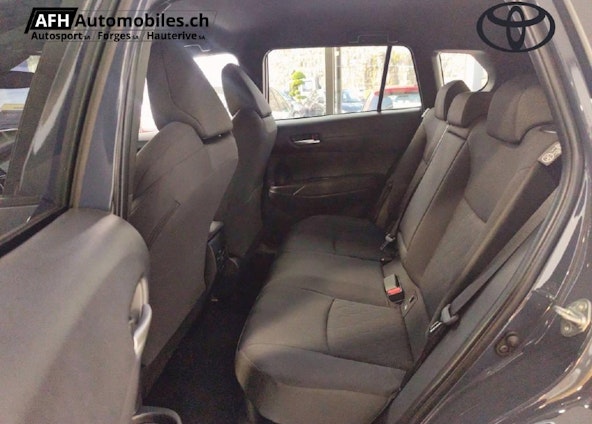 Vehicle image 14 Vehicle image 14