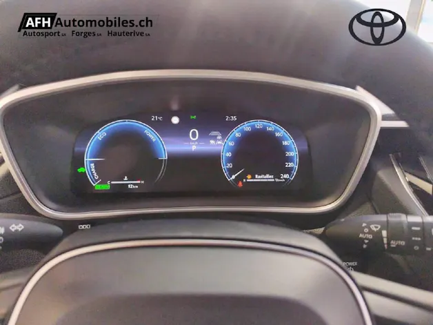 Toyota Corolla Cross 2.0 HSD Trend AWD