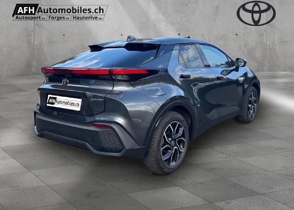 Vehicle image 6 Vehicle image 6