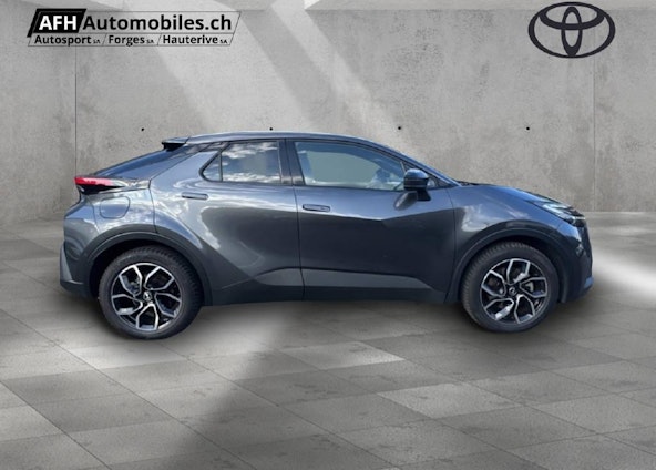 Vehicle image 5 Vehicle image 5