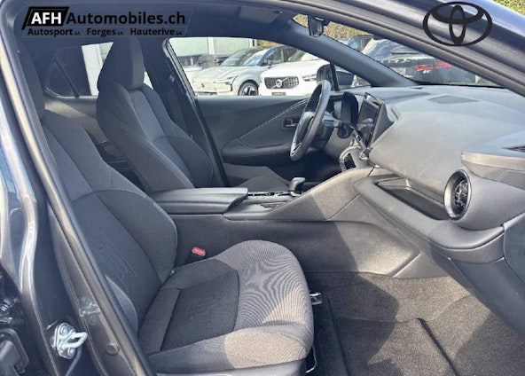 Vehicle image 13 Vehicle image 13