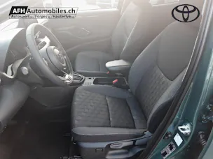 Toyota Yaris 1.5 VVT-i HSD Trend