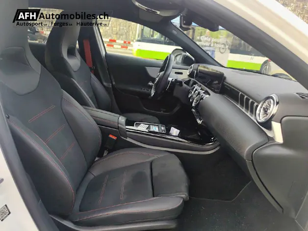 Mercedes-Benz A 35 AMG 4matic