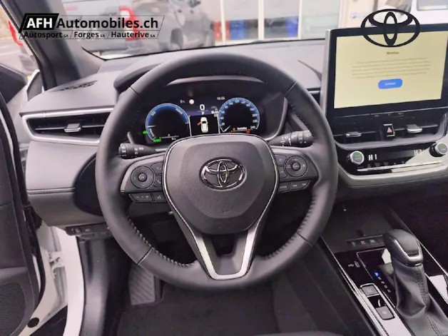 Toyota Corolla Cross 2.0 HSD Trend AW