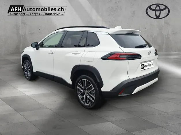 Toyota Corolla Cross 2.0 HSD Trend AW