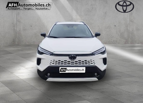 First vehicle image First vehicle image