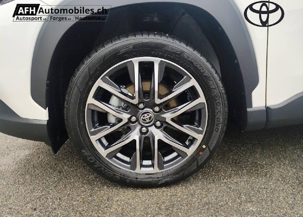 Vehicle image 16 Vehicle image 16