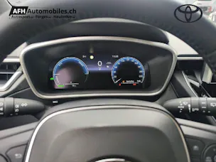 Toyota Corolla Cross 2.0 HSD Trend