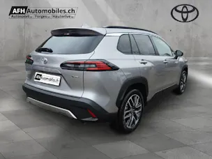 Toyota Corolla Cross 2.0 HSD Trend