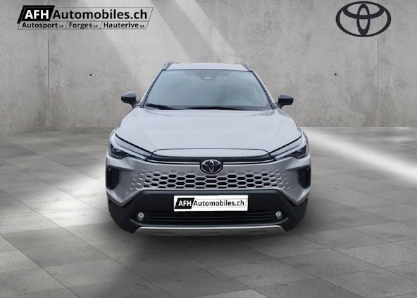 First vehicle image First vehicle image