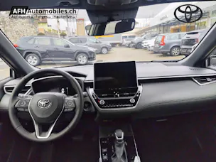 Toyota Corolla Cross 2.0 HSD Trend
