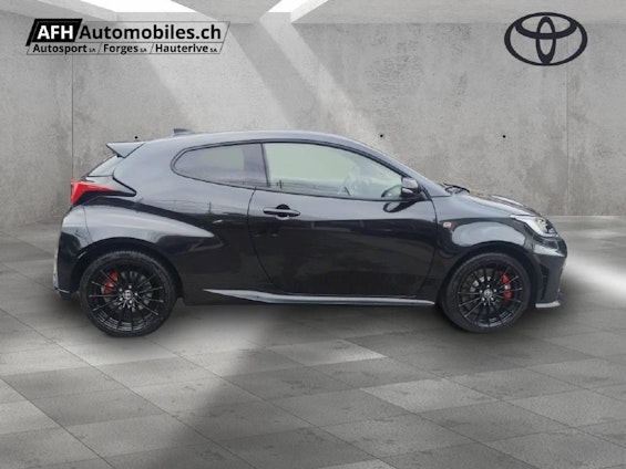 Vehicle image 6 Vehicle image 6