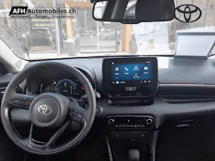 Toyota Yaris 1.5 VVT-i HSD Trend
