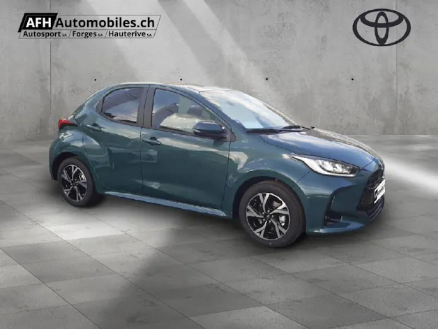 Toyota Yaris 1.5 VVT-i HSD Trend