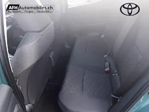 Toyota Yaris 1.5 VVT-i HSD Trend