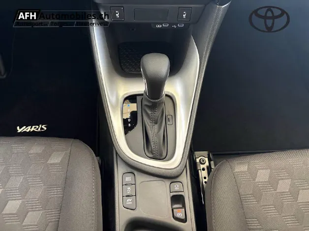 Toyota Yaris 1.5 VVT-i HSD Comfort