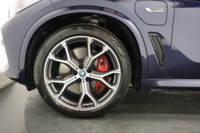 image du véhicule BMW X5