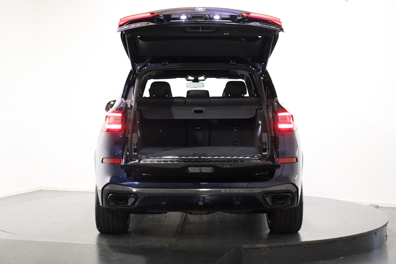 image du véhicule BMW X5