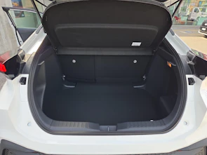 image du véhicule TOYOTA C-HR 2.0 HEV Swiss Edition 4x4