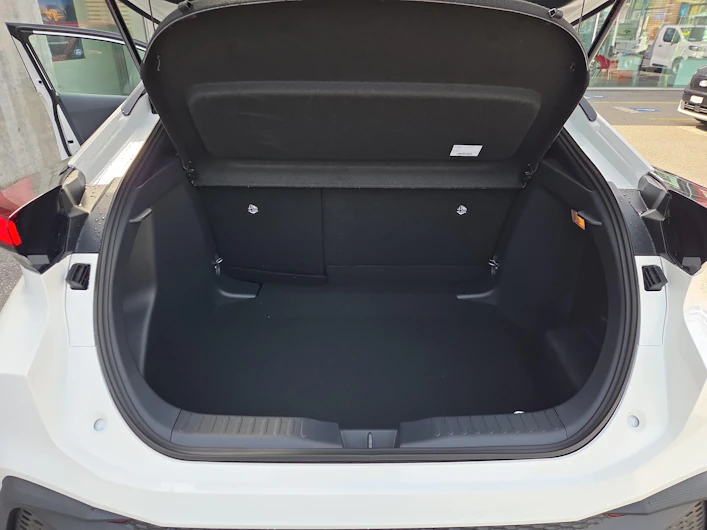 Fahrzeugbild TOYOTA C-HR