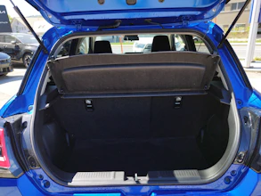 https://vehicle.imgix.net/4154815/5162219e-8772-46ef-ac07-83e95a6831ab.jpg
