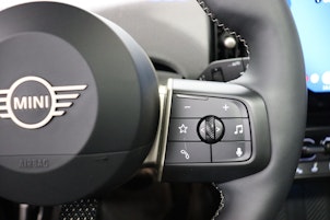 Vehicle image MINI F65 2.0i Cooper S