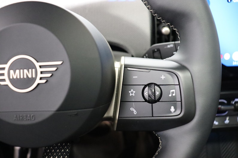 Vehicle image MINI MINI