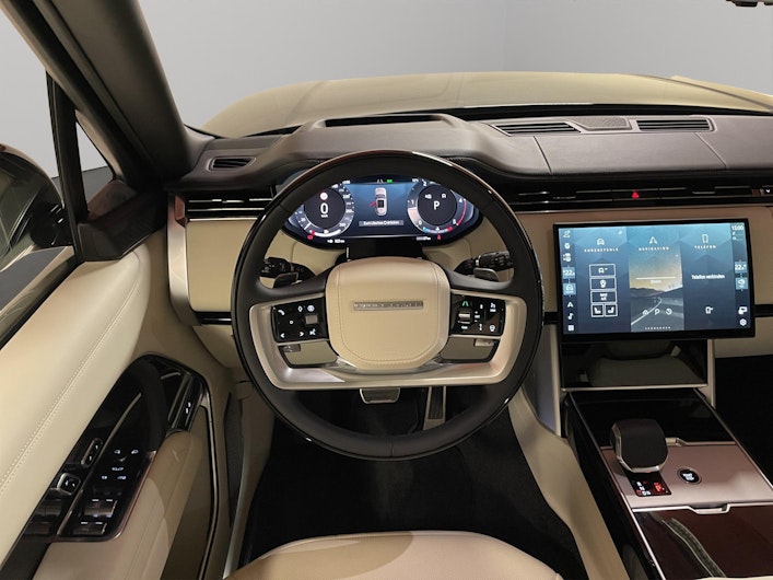 Fahrzeugbild LAND ROVER RANGE ROVER