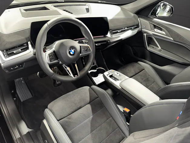 BMW X1 20i sDrive paddles