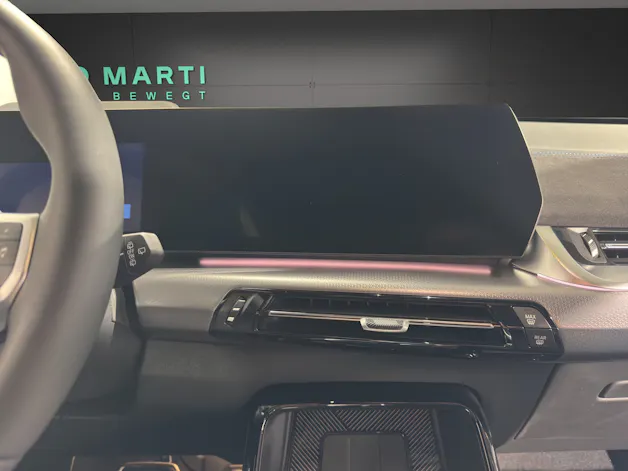 BMW X1 20i sDrive paddles