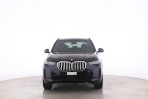 Vehicle image BMW X5 30d xDrive SAG