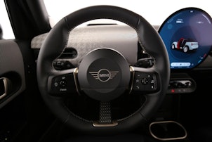 Vehicle image MINI F65 2.0i Cooper S