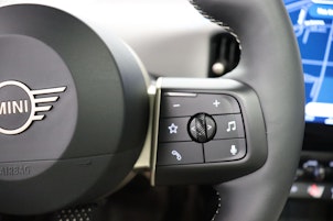 Vehicle image MINI F65 2.0i Cooper S