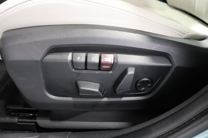 Vehicle image MINI MINI