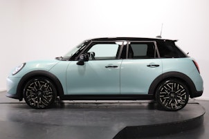 Vehicle image MINI F65 2.0i Cooper S