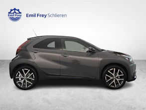 https://vehicle.imgix.net/4154936/76f54a27-8498-41ec-b6b6-9f01867c9222.jpg