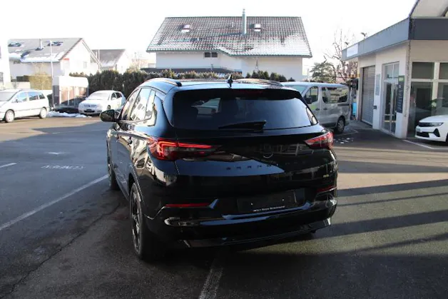 Opel Grandland 1.6 T PHEV GSE